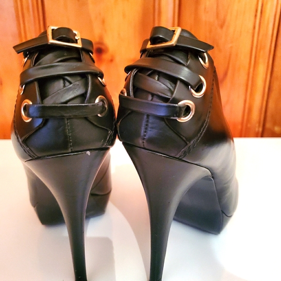 BCBGeneration LEATHER PUMPS - Picture 2 of 7